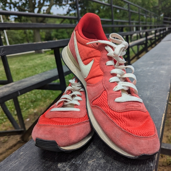 Nike Internationalist Light Crimson/Sail Mens 11.5 - Picture 3 of 10